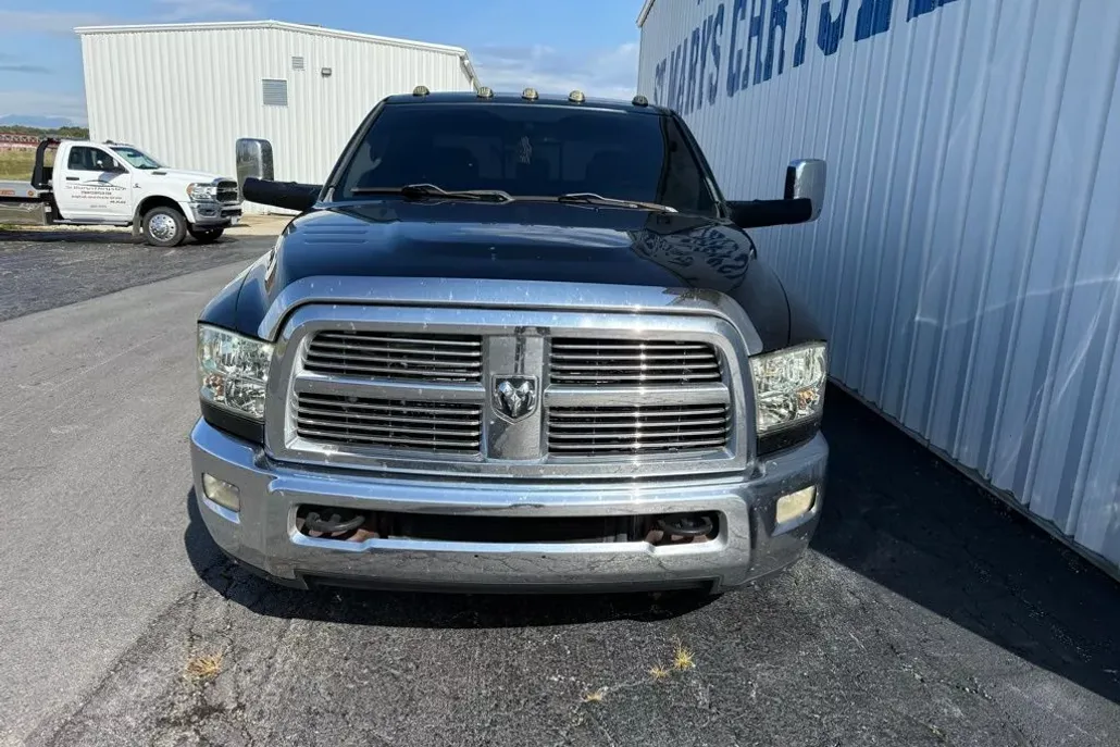 2010 Ram 3500 Laramie photo 1