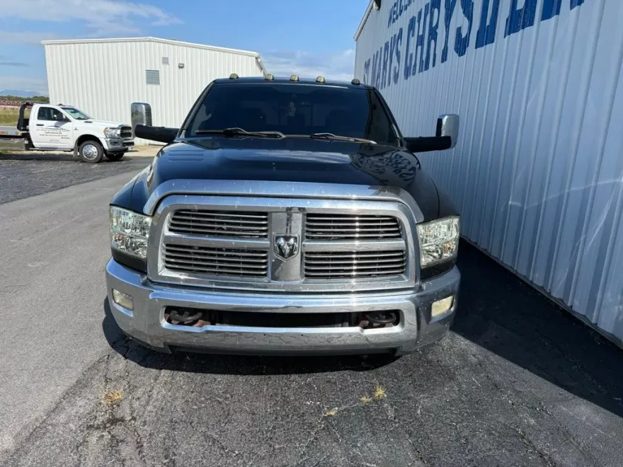 2010 Ram 3500 Laramie photo 1