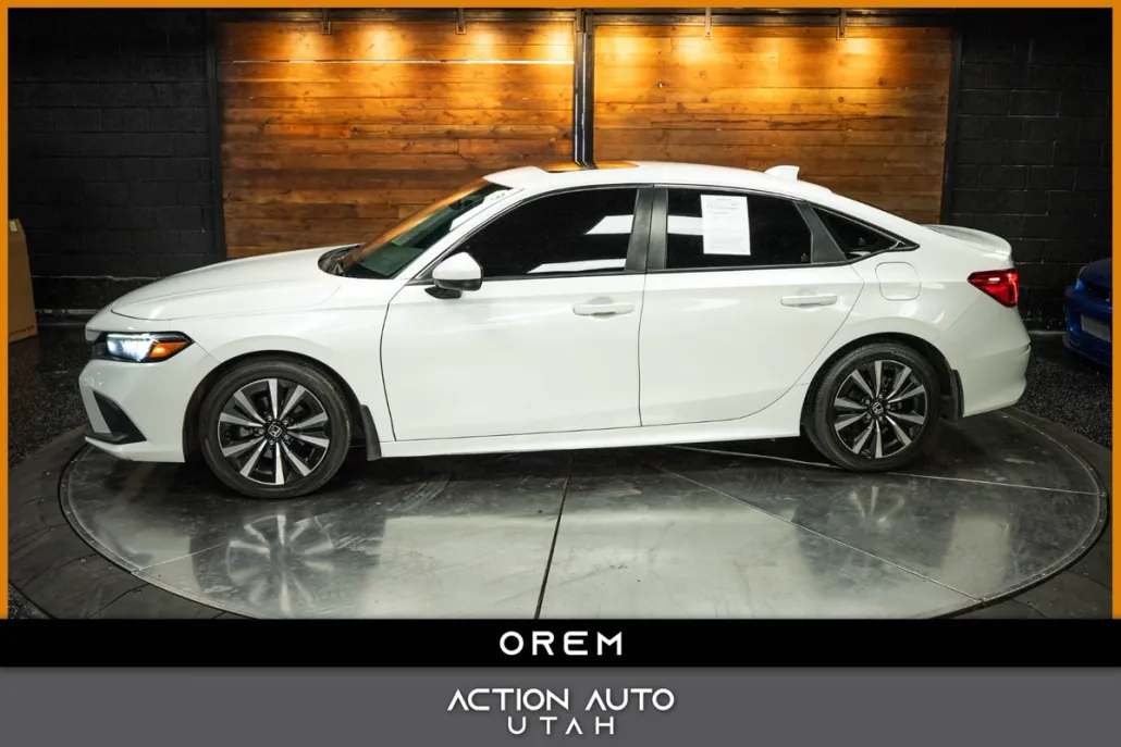 2022 Honda Civic EX photo 1