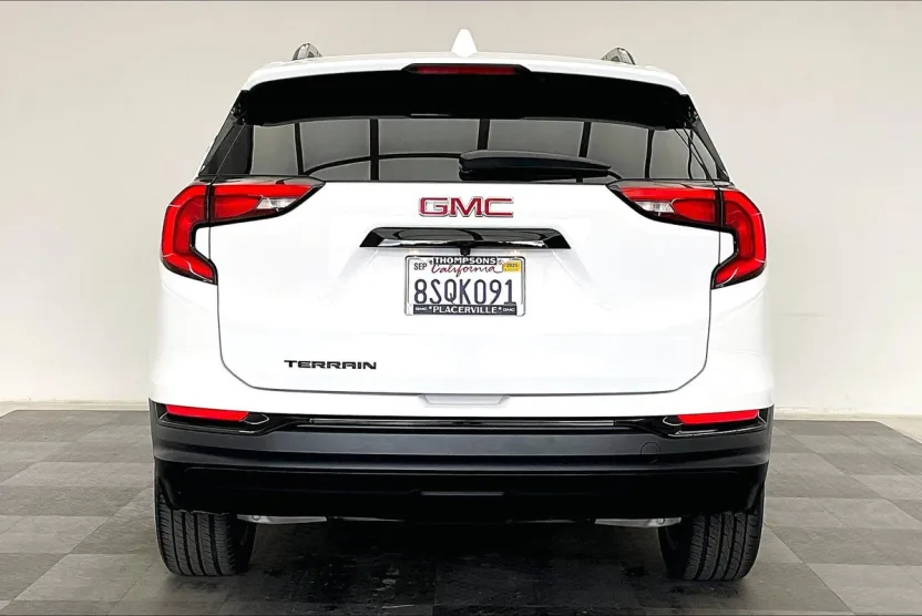 2020 Gmc Terrain SLE photo 1