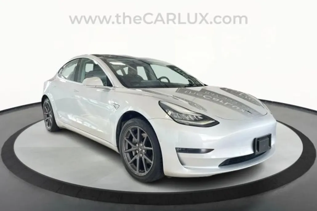 2018 Tesla Model 3 Long Range photo 1