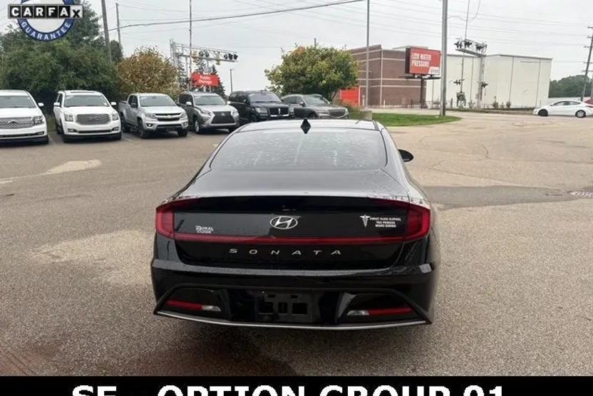 2020 Hyundai Sonata SE photo 1