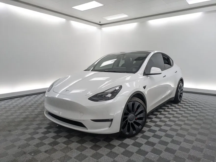 2022 Tesla Model Y Performance photo 1