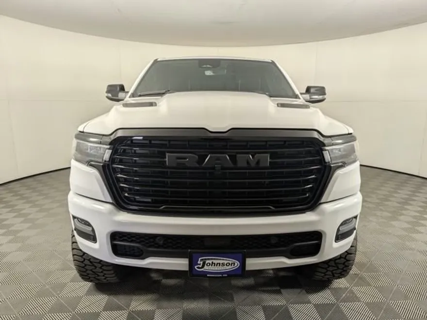 2025 Ram 1500 Laramie photo 2