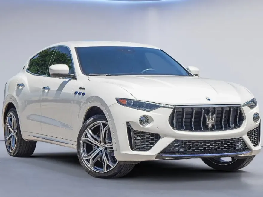 2022 Maserati Levante Modena photo 1