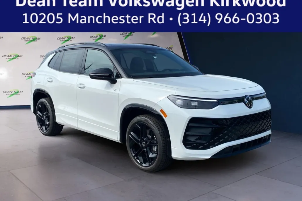 2025 Volkswagen Tiguan SE R-Line Black photo 1