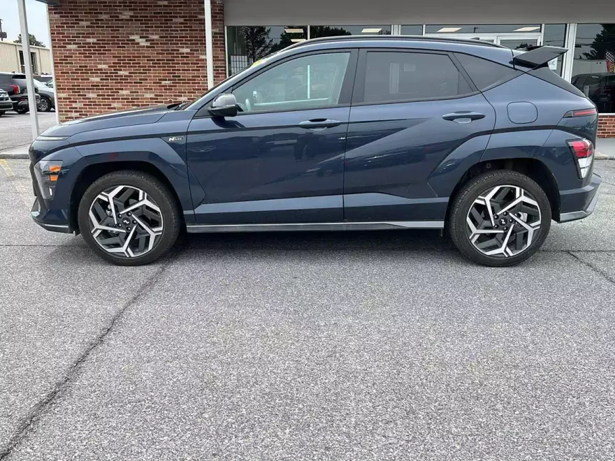 2024 Hyundai Kona N Line photo 1