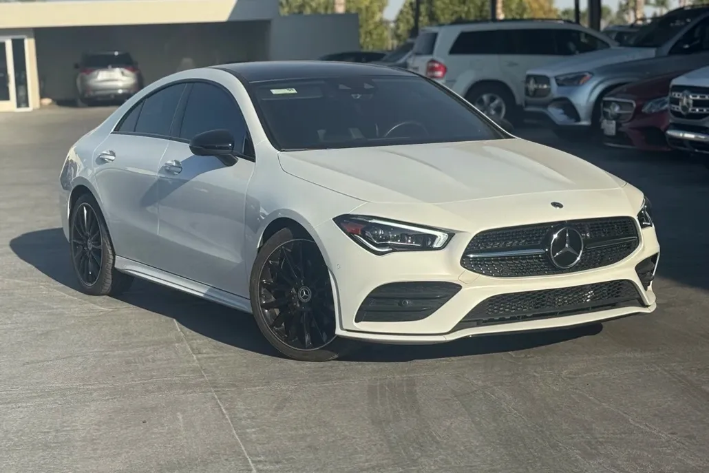 2022 Mercedes Benz CLA 250 photo 1