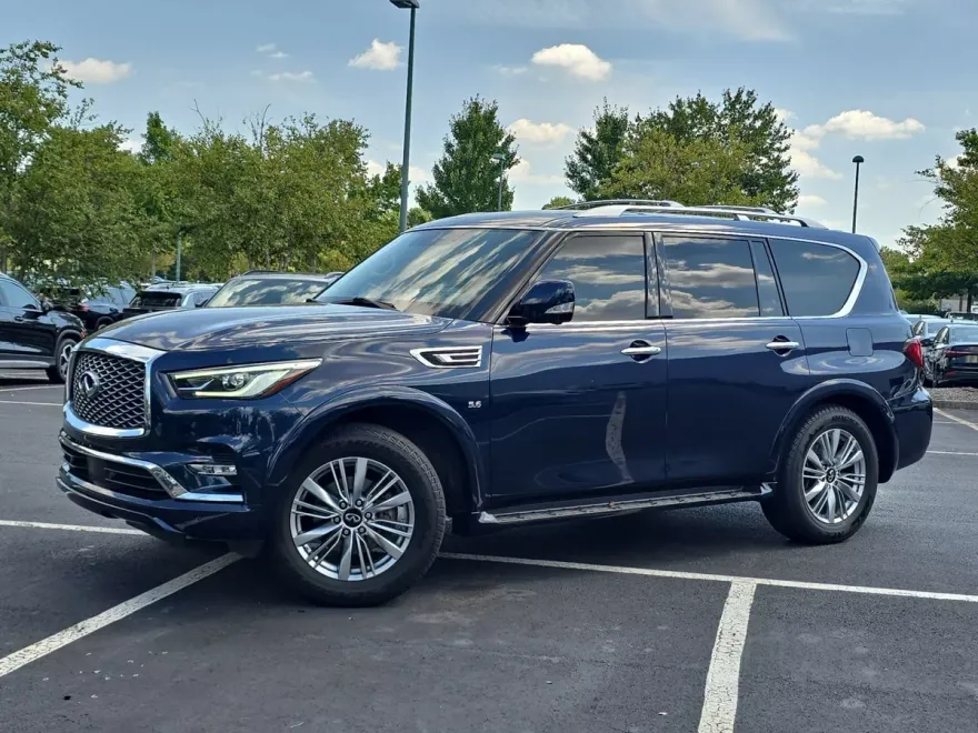 2020 Infiniti QX80 Luxe photo 1