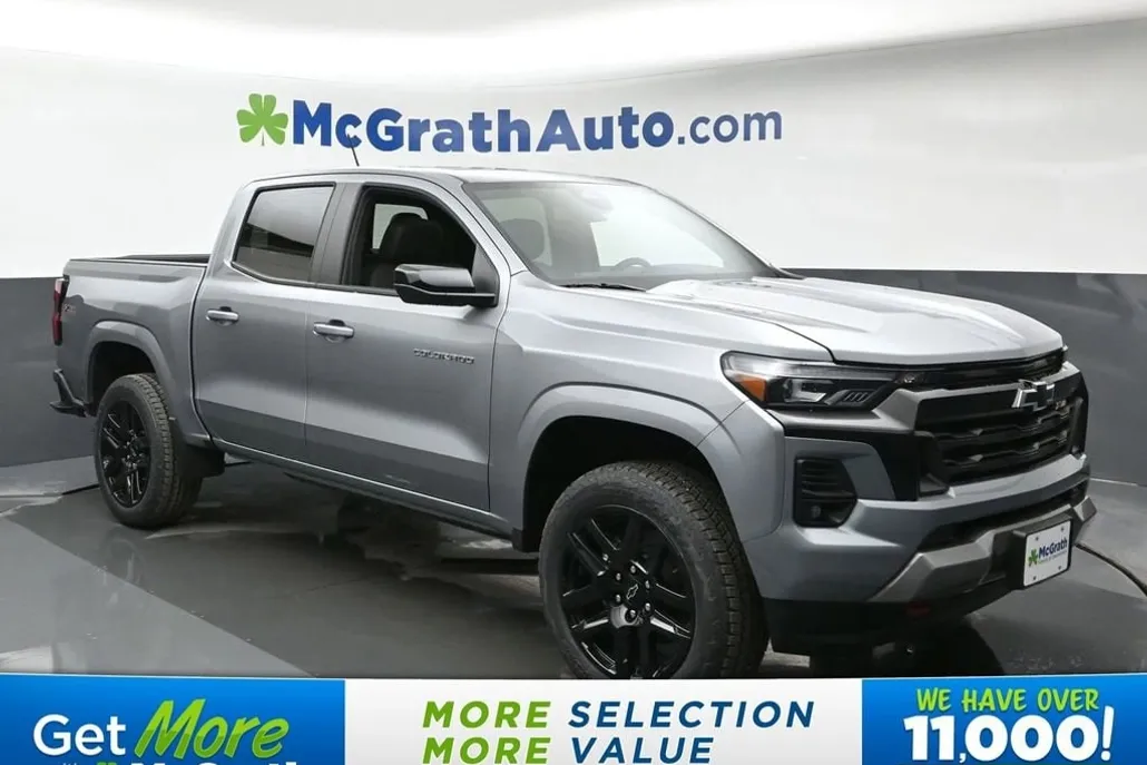 2025 Chevrolet Colorado Z71 photo 1