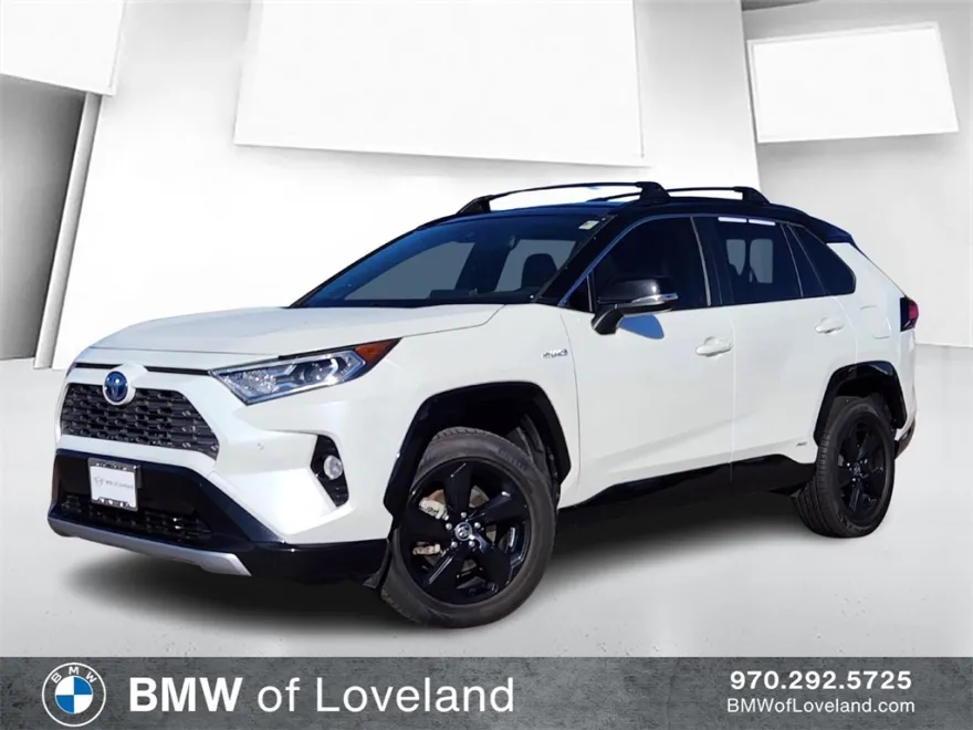 2020 Toyota RAV4 Hybrid XSE photo 1