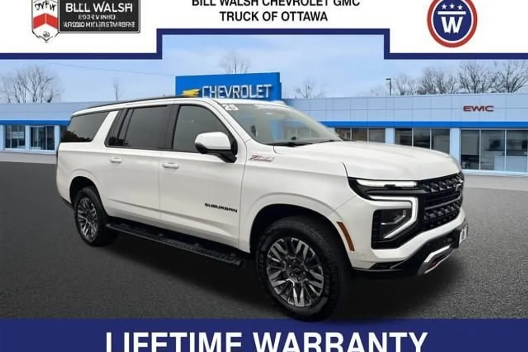 2025 Chevrolet Suburban Z71 photo 1