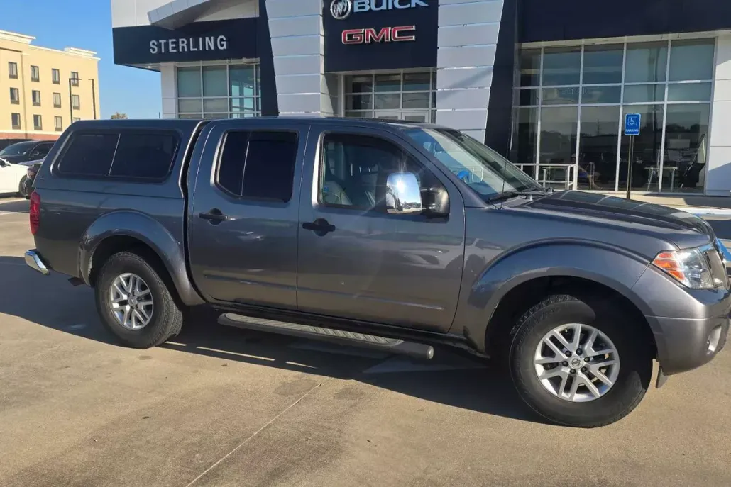 2019 Nissan Frontier SV photo 1