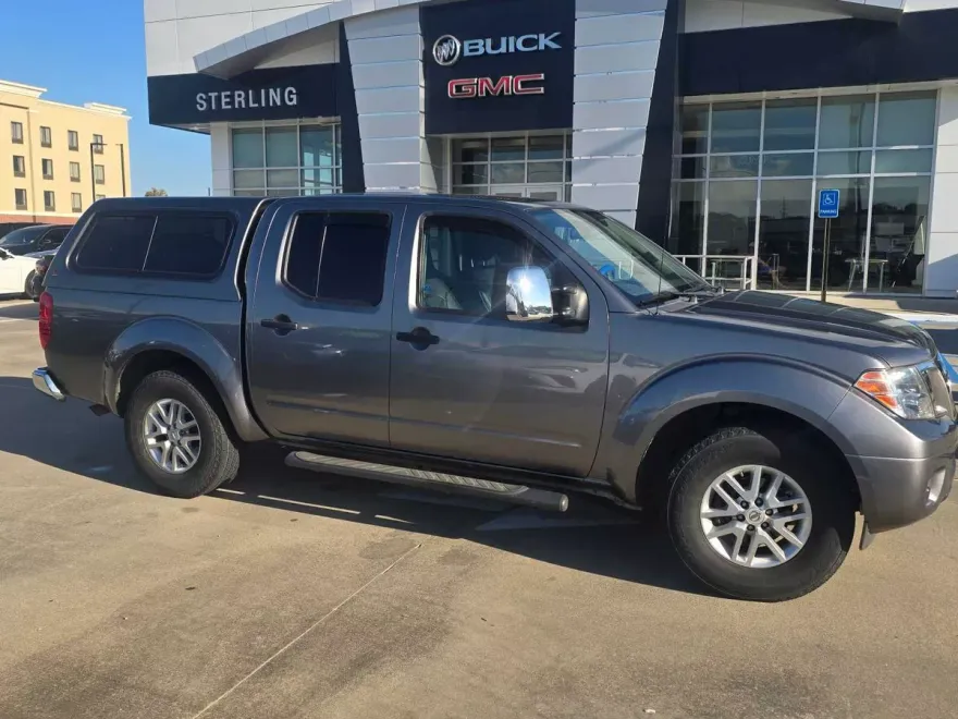 2019 Nissan Frontier SV photo 1