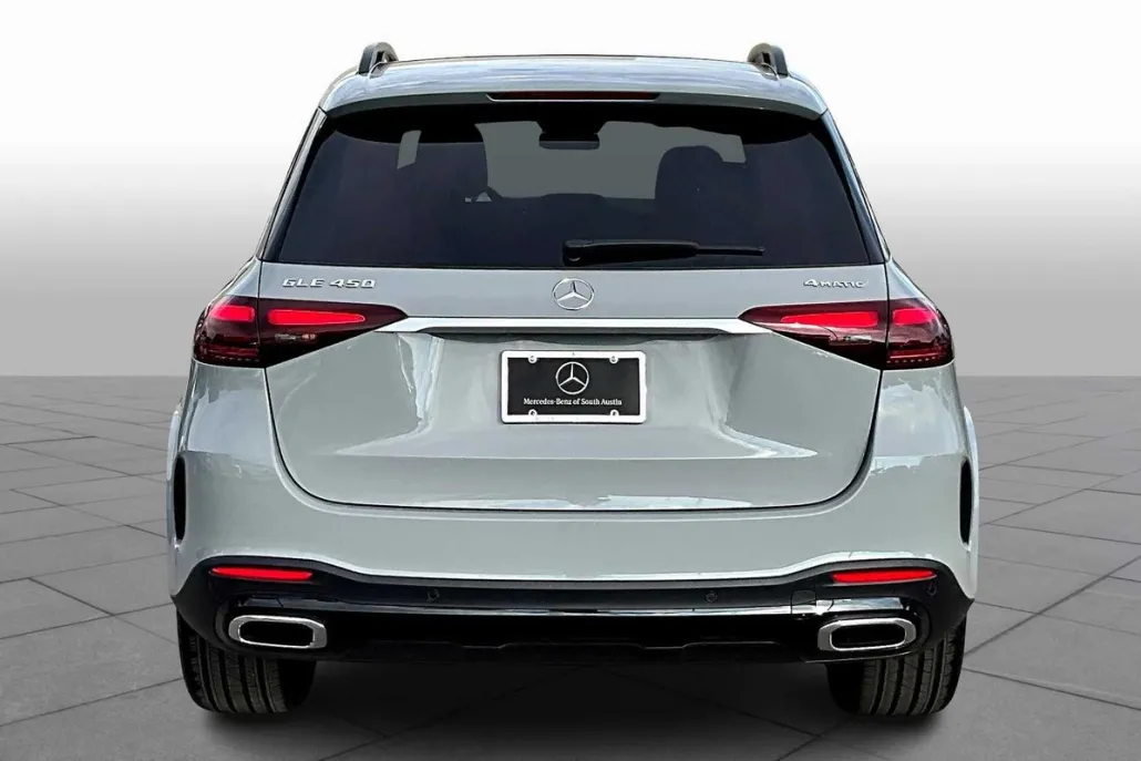 2026 Mercedes Benz GLE 450 4MATIC photo 1