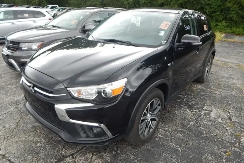 2018 Mitsubishi Outlander Sport ES photo 1