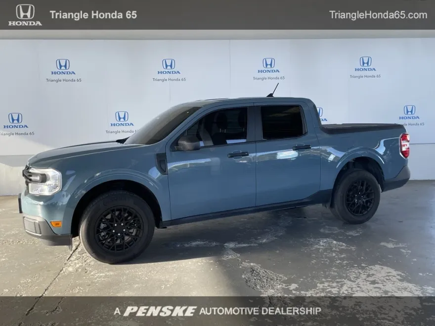 2023 Ford Maverick XLT photo 1