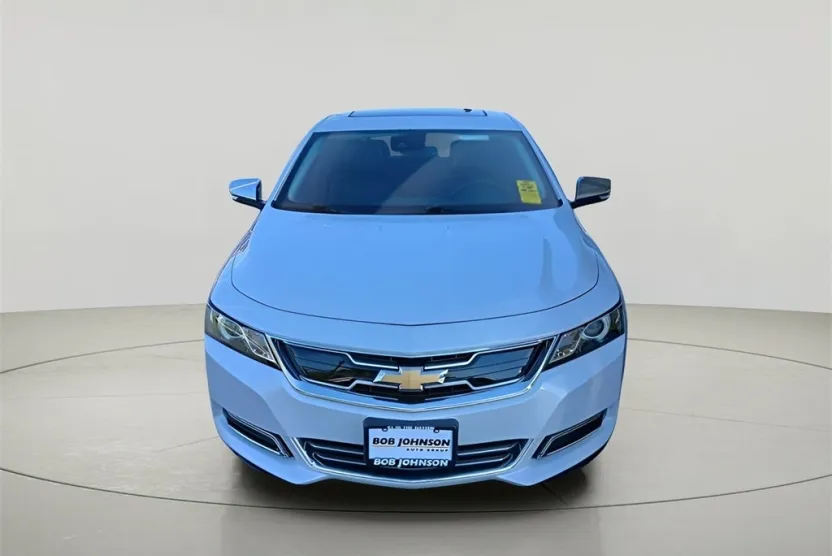 2019 Chevrolet Impala Premier photo 1