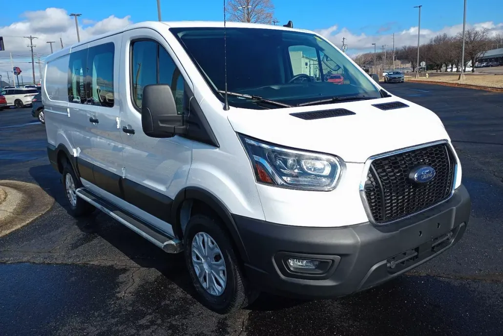 2023 Ford Transit photo 1