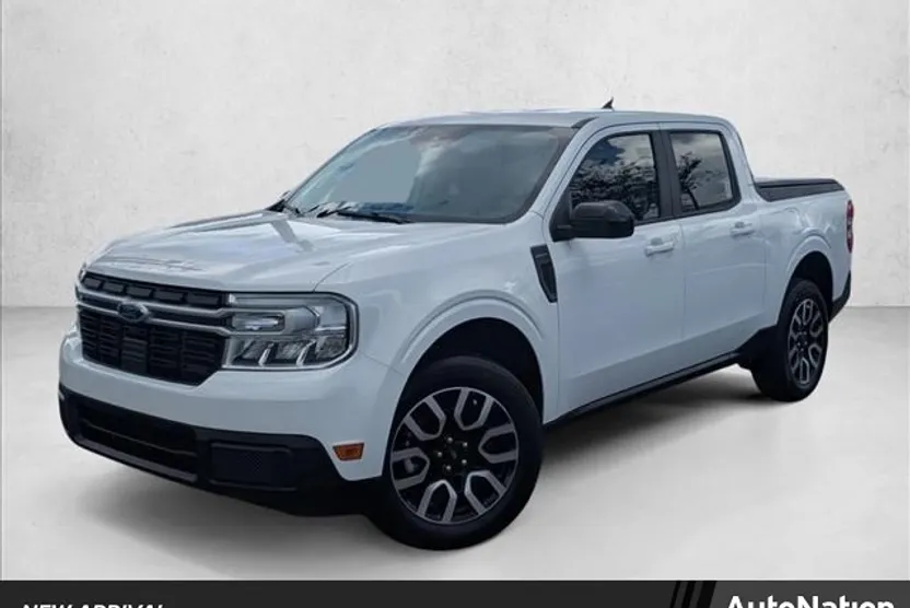 2024 Ford Maverick Lariat photo 1