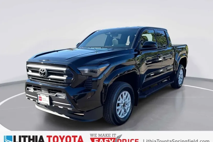 2025 Toyota Tacoma SR5 photo 1