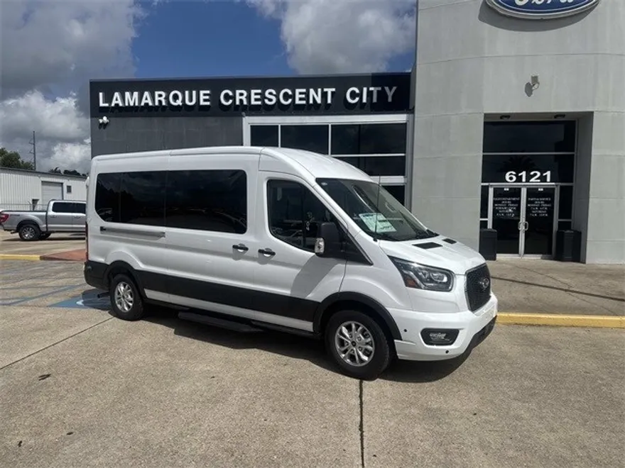 2025 Ford Transit photo 1