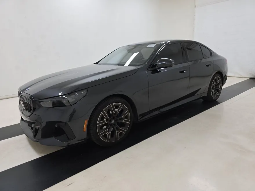 2024 Bmw 530i photo 1