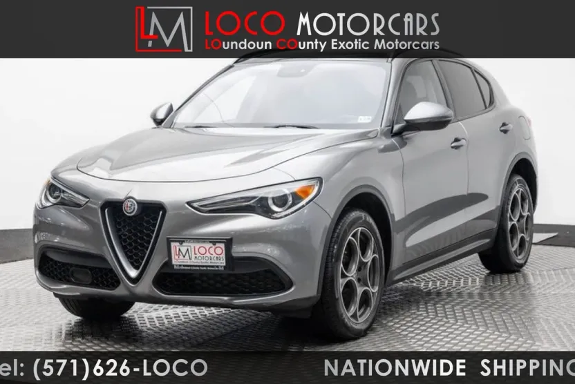 2018 Alfa Romeo Stelvio Sport photo 1
