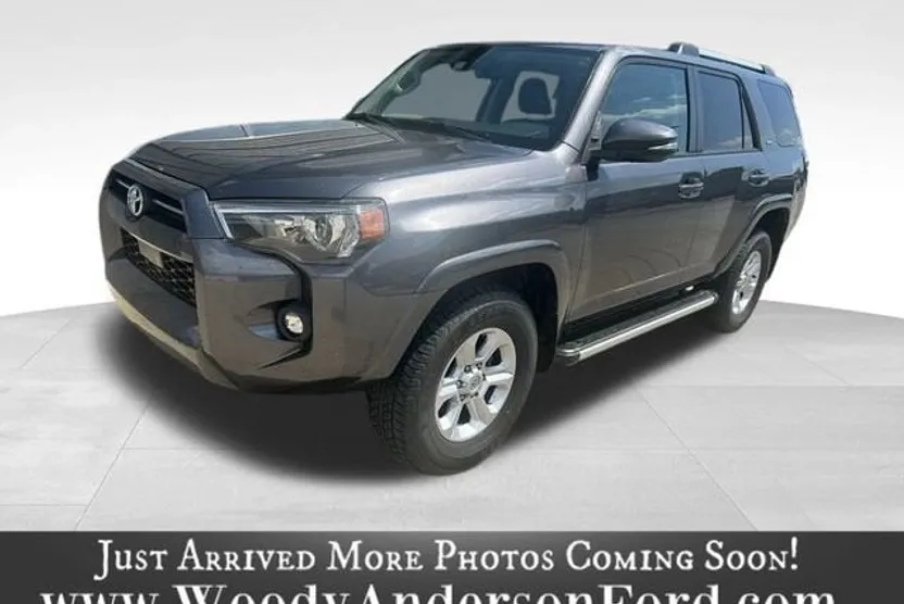 2021 Toyota 4Runner SR5 Premium photo 1