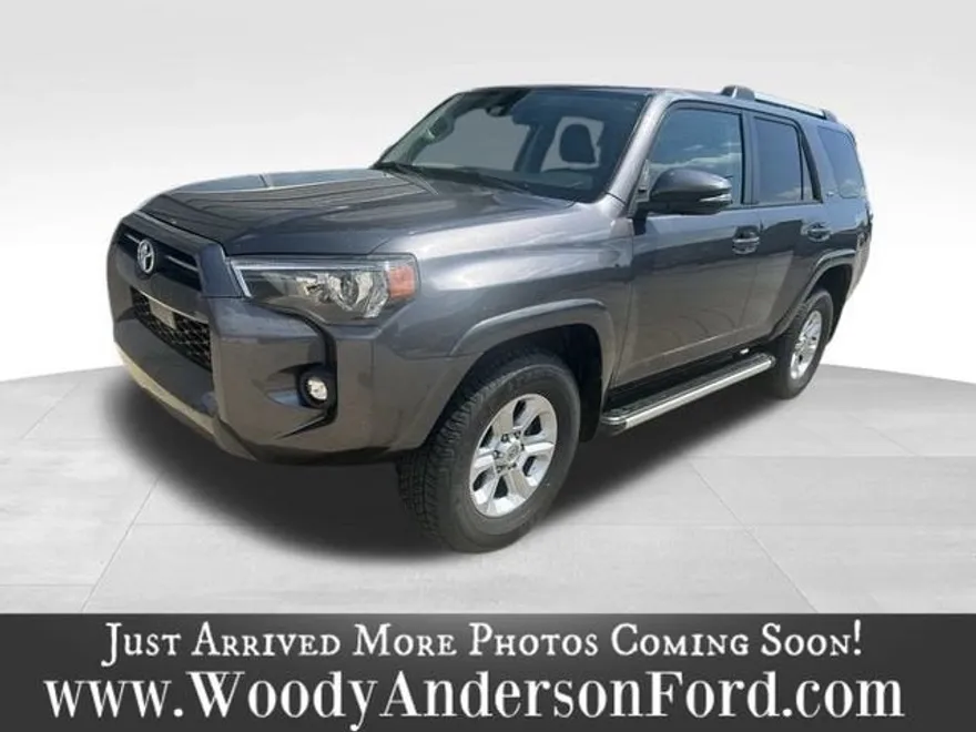 2021 Toyota 4Runner SR5 Premium photo 1