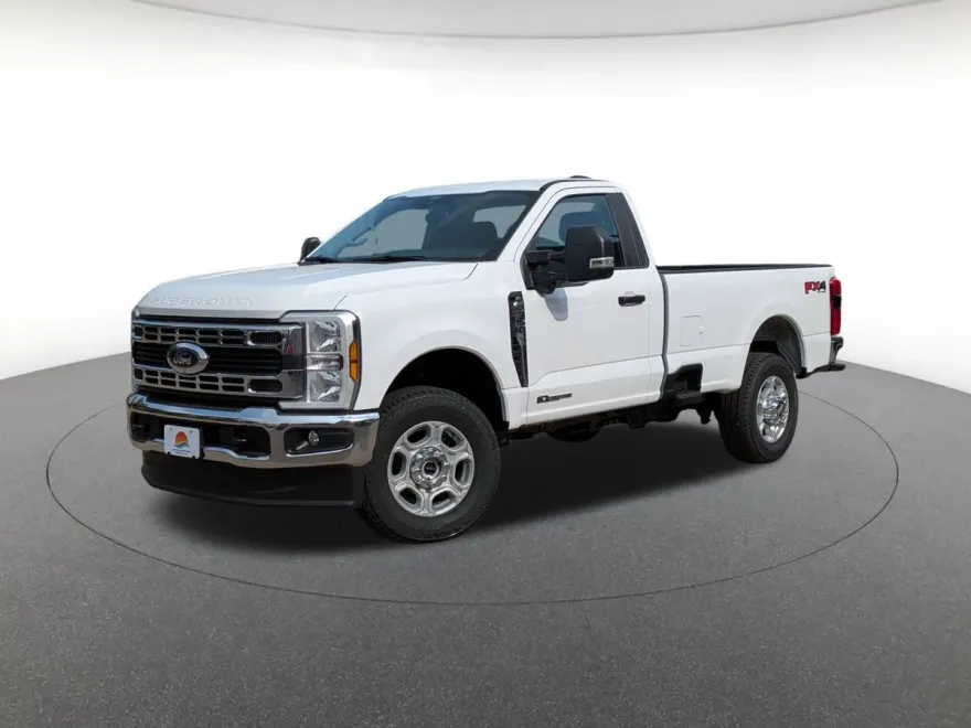 2025 Ford F-350 XLT photo 1