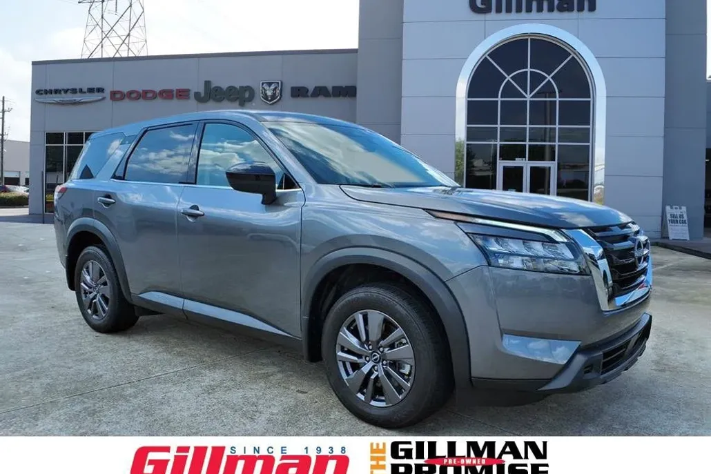 2023 Nissan Pathfinder S photo 1