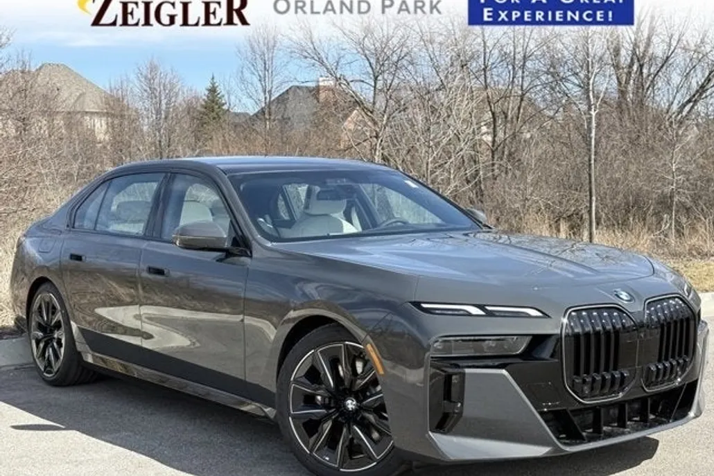 2025 Bmw 760i xDrive photo 1