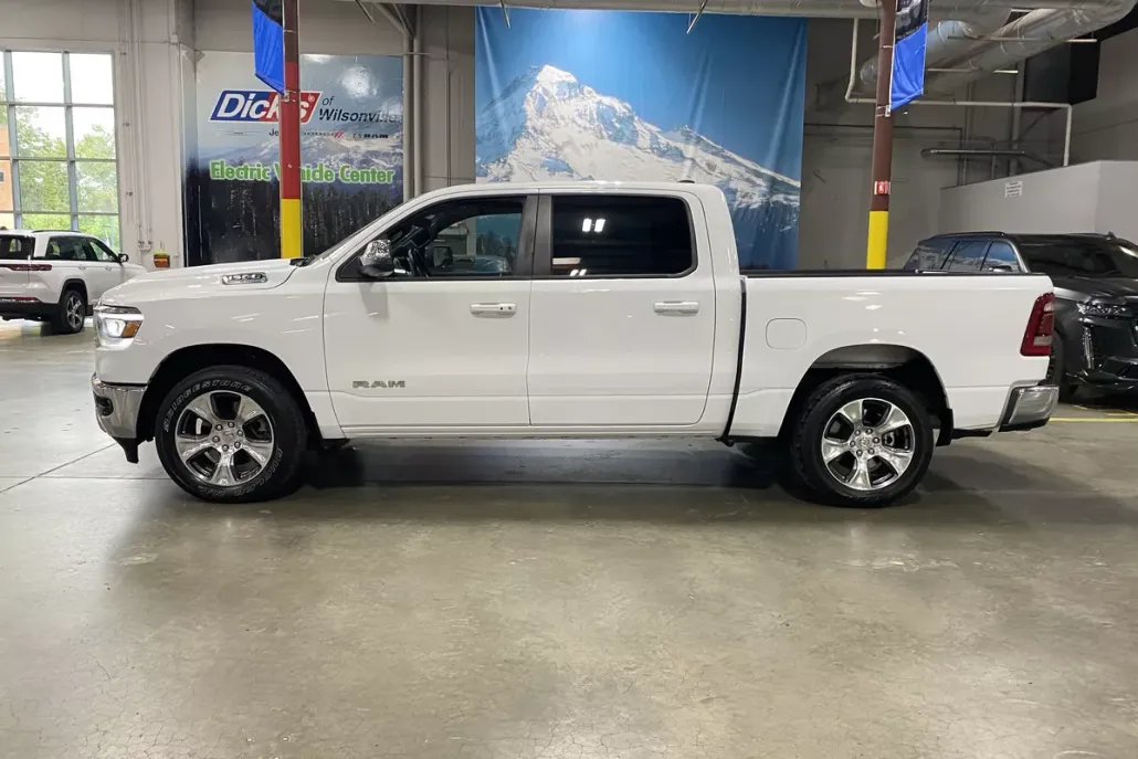2023 Ram 1500 Laramie photo 1