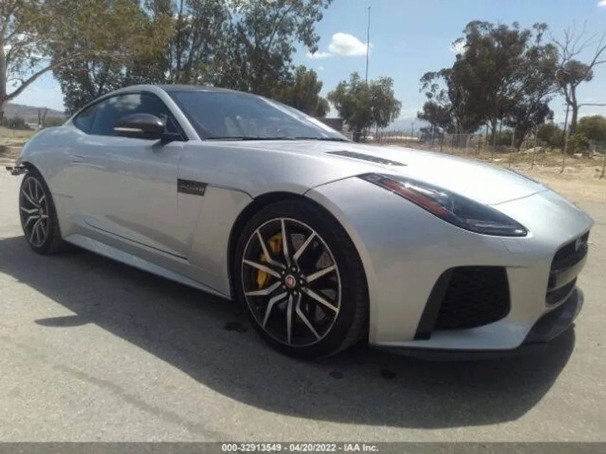 2017 Jaguar F-TYPE SVR photo 1