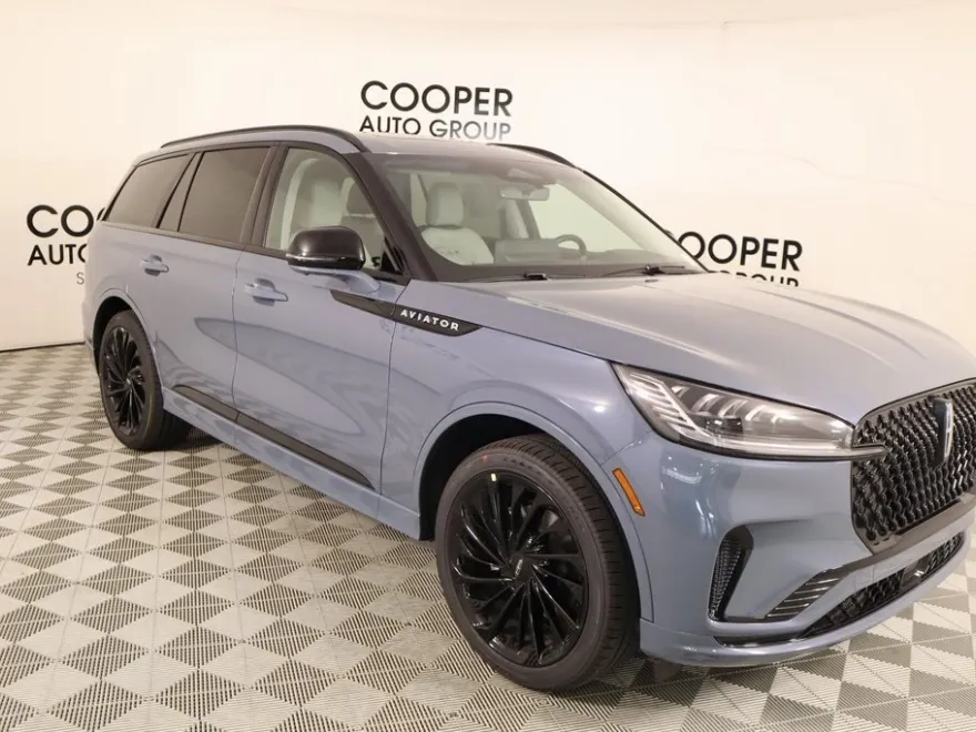 2025 Lincoln Aviator Reserve photo 1