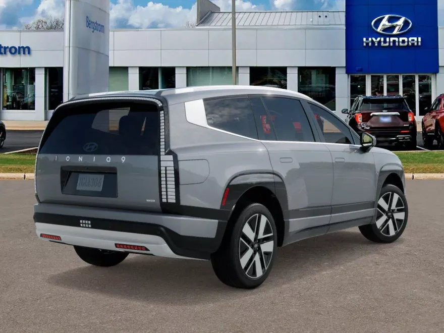 2026 Hyundai Ioniq SEL photo 1