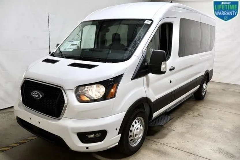 2025 Ford Transit Passenger Van XLT photo 1
