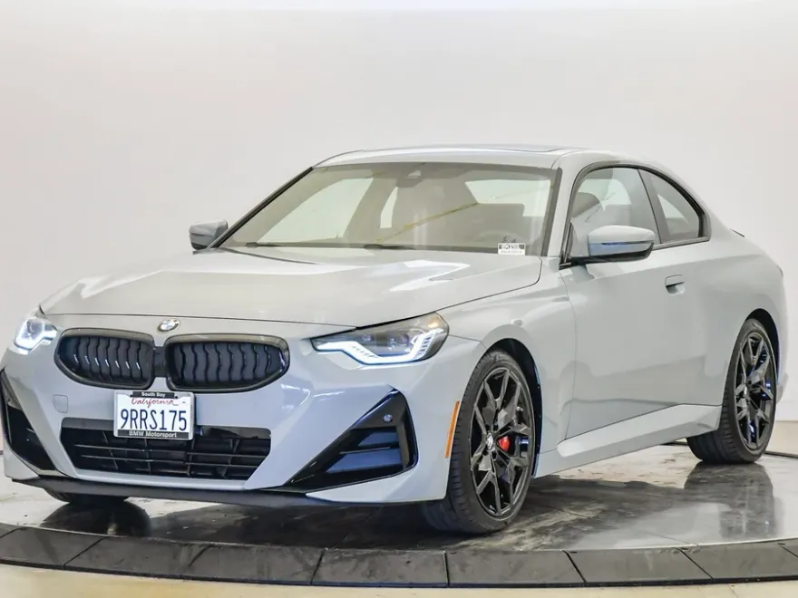 2025 Bmw 230i photo 1