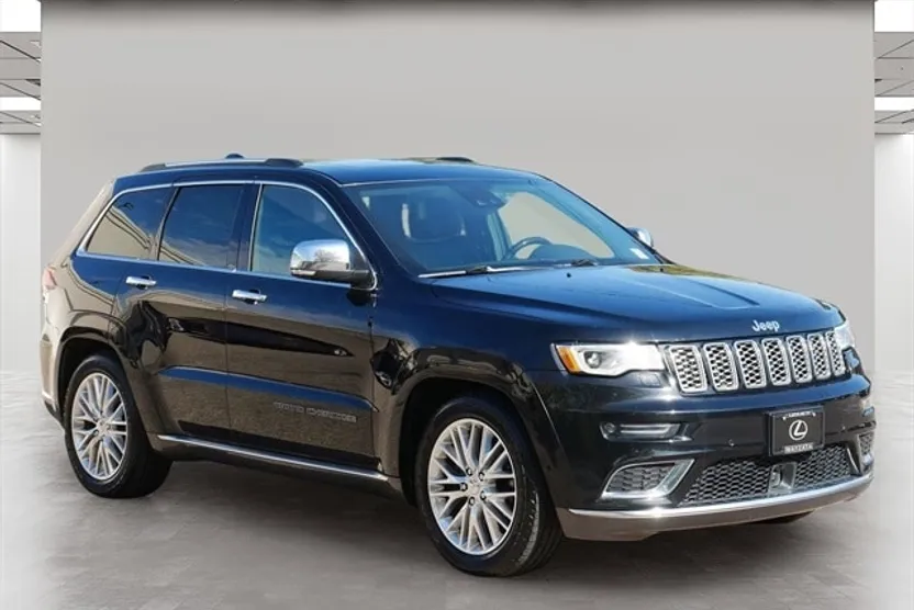 2017 Jeep Grand Cherokee Summit photo 1
