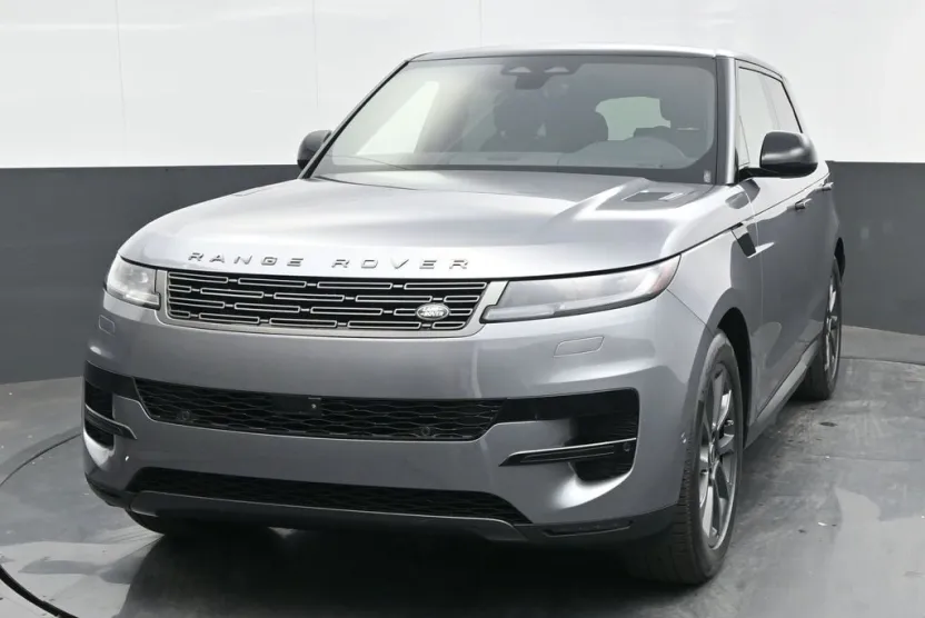 2025 Land Rover Range Rover Sport SE photo 1