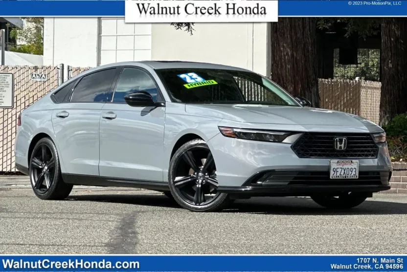 2023 Honda Accord Hybrid Sport-L photo 1