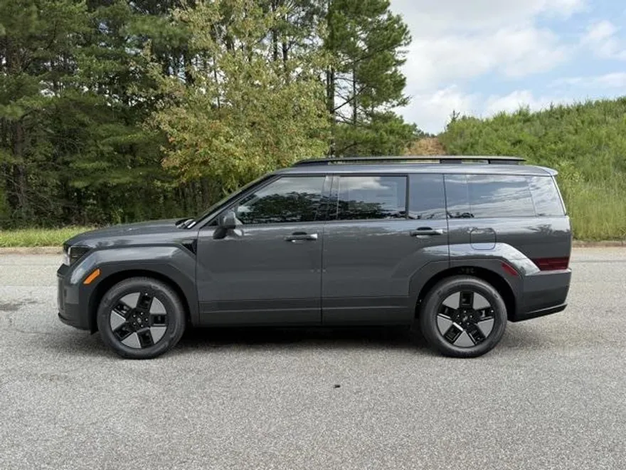 2026 Hyundai Santa Fe SEL photo 1