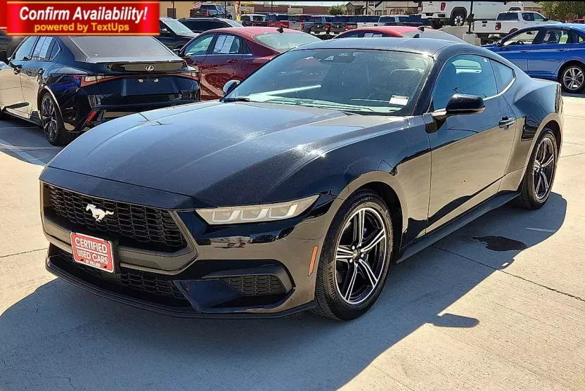 2024 Ford Mustang photo 1