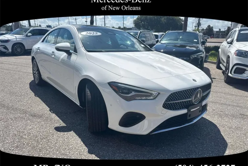 2025 Mercedes Benz CLA 250 4MATIC photo 1