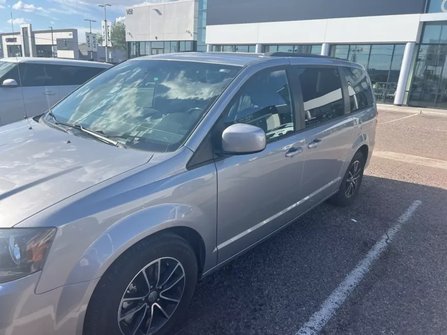 2018 Dodge Grand Caravan GT photo 1