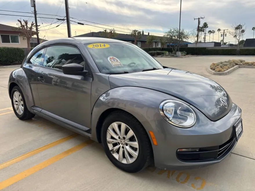 2014 Volkswagen Beetle 1.8T photo 1