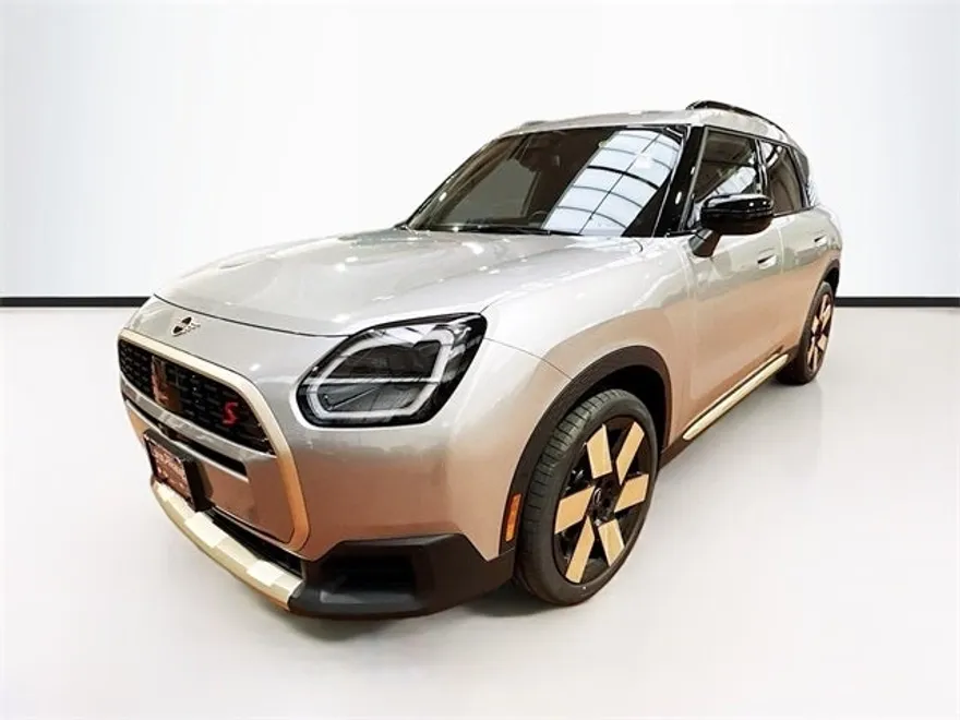 2025 Mini Countryman ALL4 S Iconic photo 1