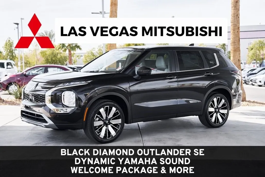 2025 Mitsubishi Outlander SE photo 1