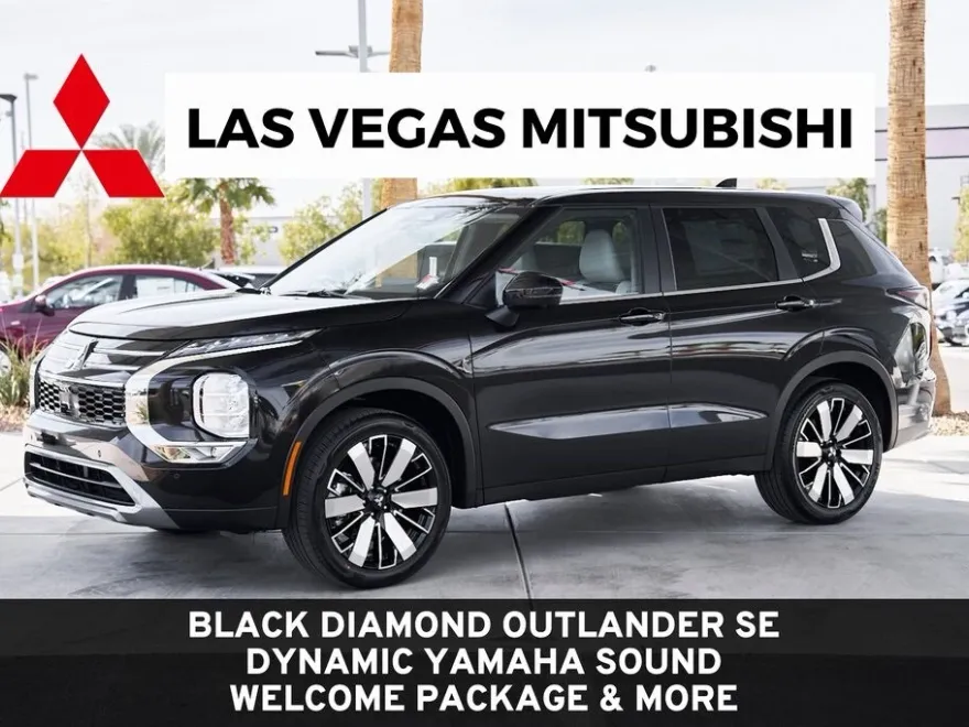 2025 Mitsubishi Outlander SE photo 1